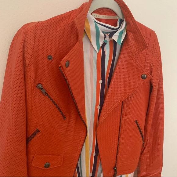 Vintage red perforated leather jacket TRUTH AND PRIDE - Picture 3 of 4